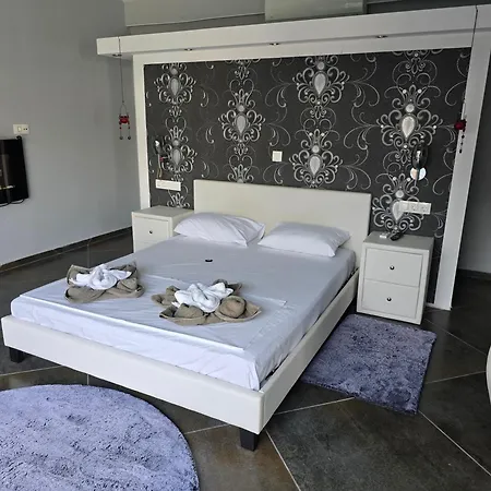 Aurelia Privat Pool Villa Kolymbia