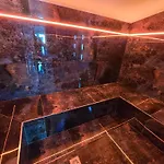 Aurelia Privat Pool فيلة *