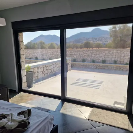 Aurelia Privat Pool *