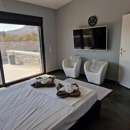 Aurelia Privat Pool