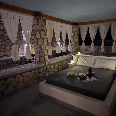 Aurelia Privat Pool Villa *