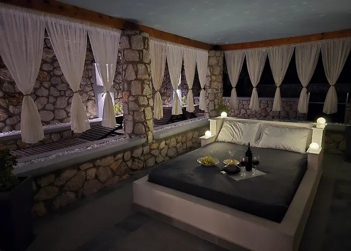 Aurelia Privat Pool Vilă *