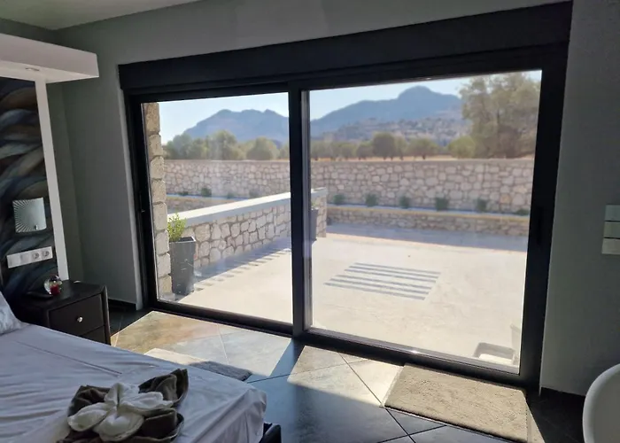 Aurelia Privat Pool *